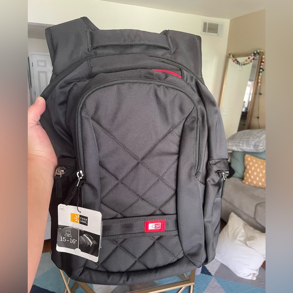 Case logic black/red 15-16" laptop backpack